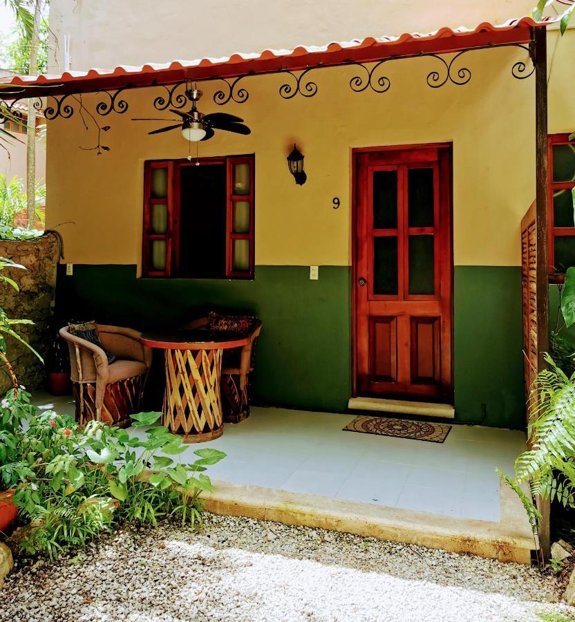 Casa Quetzal Hotel Valladolid  Exterior photo